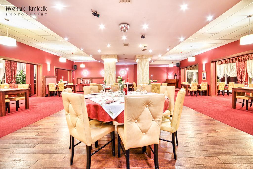 Hotel I Restauracja Zloty Las Exterior photo